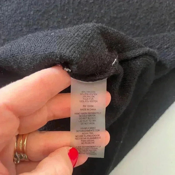 SIONI Blk VNeck sweater Sequin Fringe Detail LongSleeve M whimsigoth SWIFTY glam - Picture 7 of 8